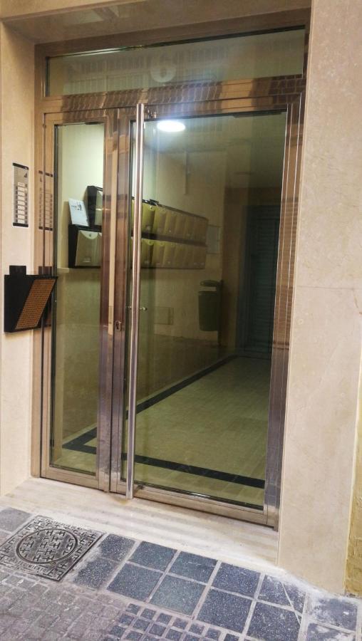 Tranquilidad En El Centro De La Ciudad Appartement Málaga Buitenkant foto