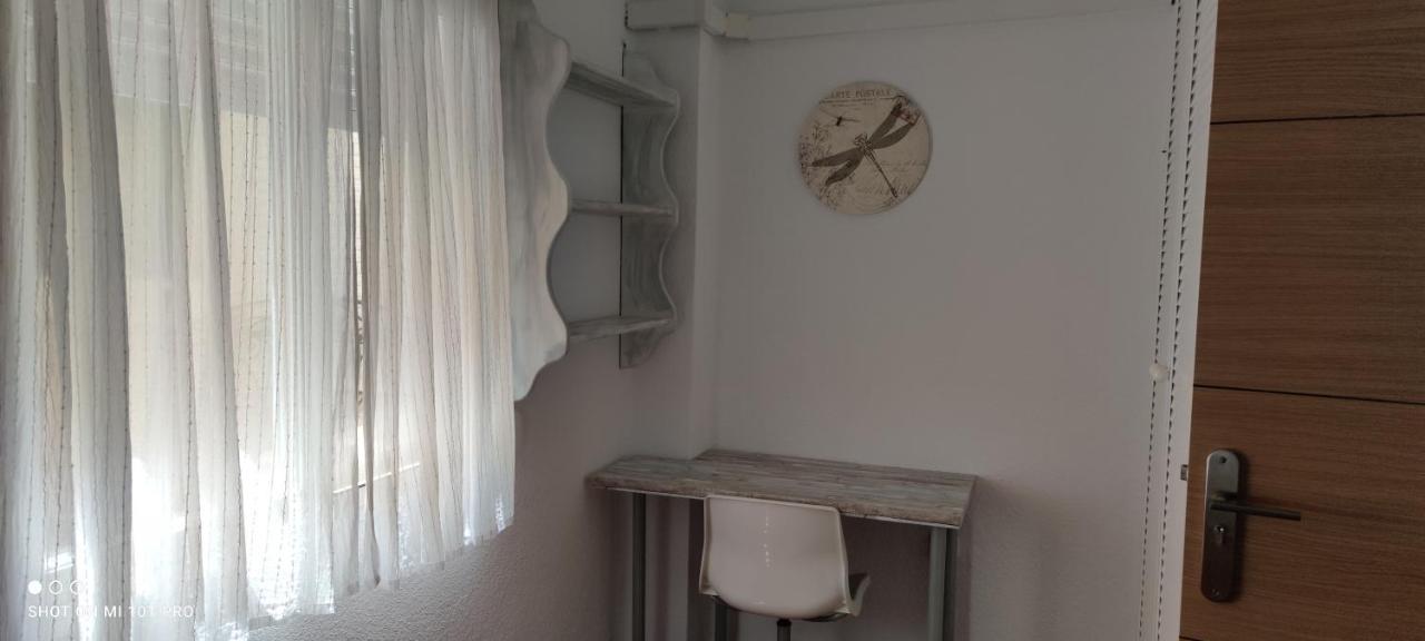 Tranquilidad En El Centro De La Ciudad Appartement Málaga Buitenkant foto